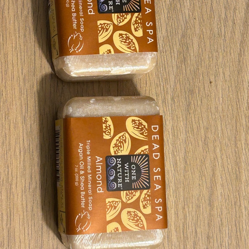 Cream Body Wash with Natural Botanical Essence